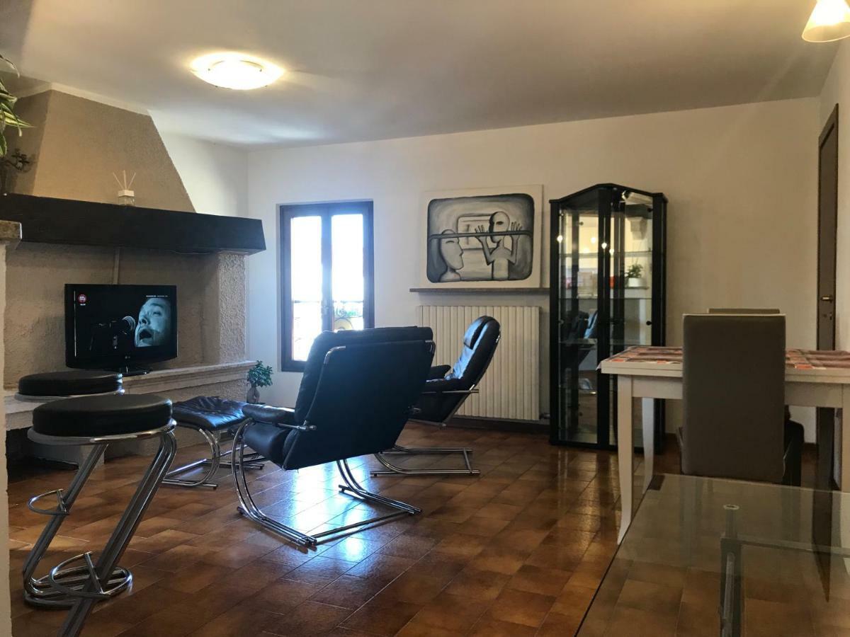 Anfite Apartments Aleardi Peschiera del Garda Exterior foto